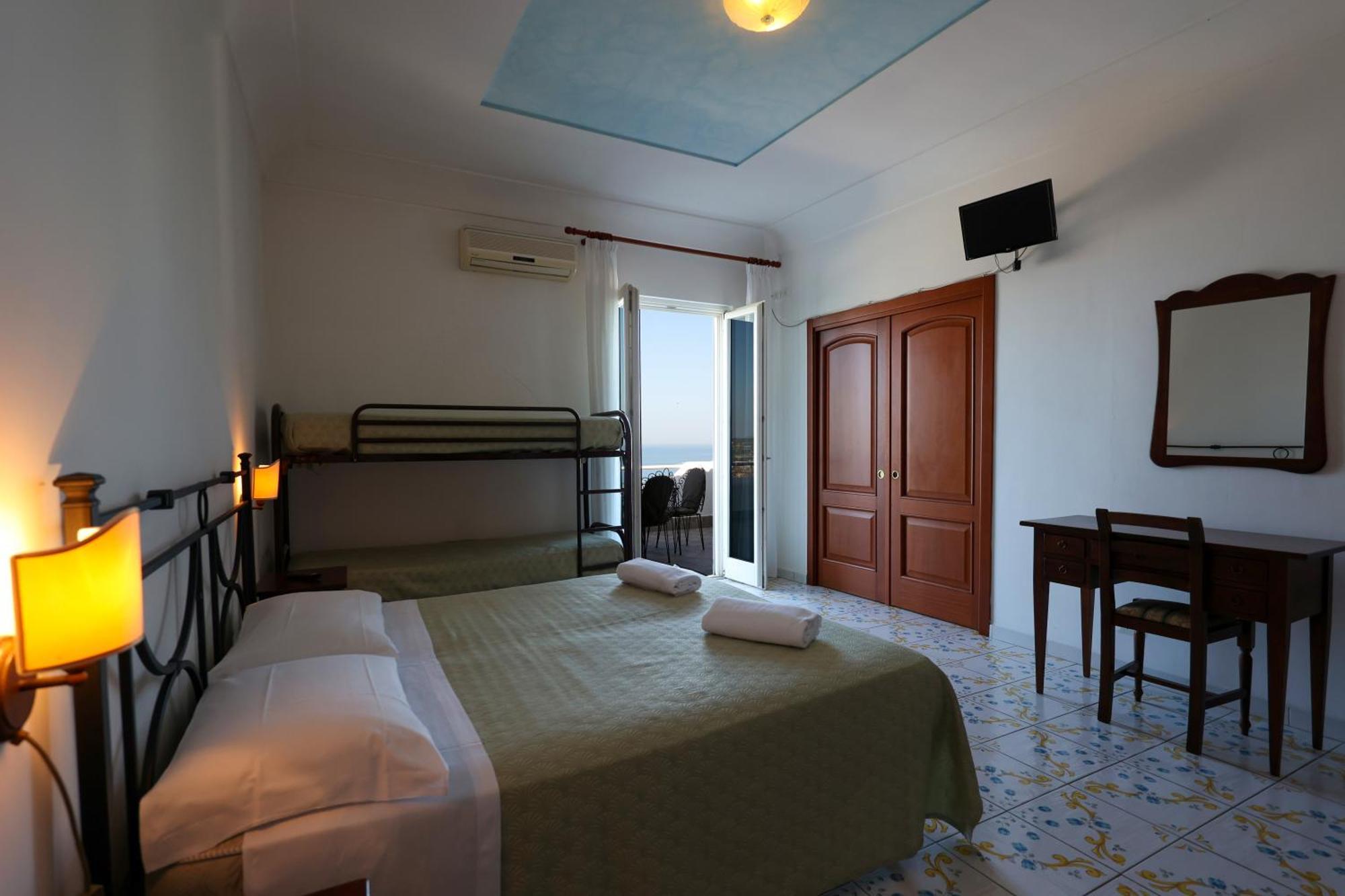 - Parco Mare Monte 3*
